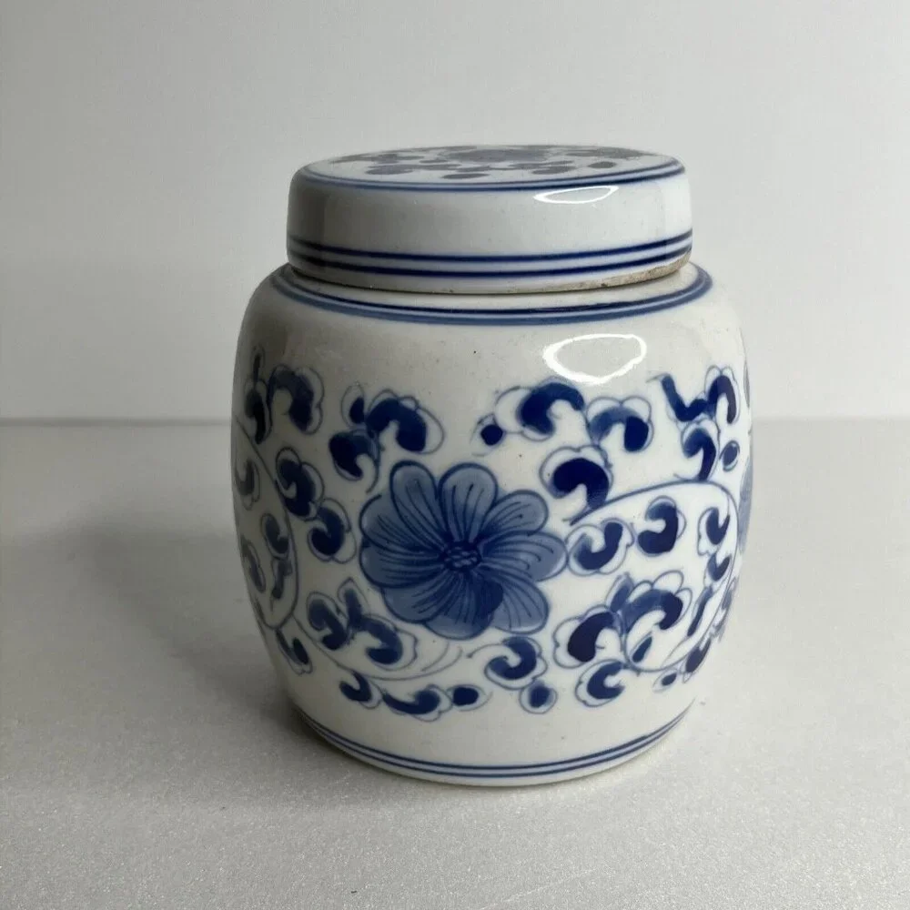 Chinese Blue&White Flower Arabesque Muffle‎ painting TEA CADDY